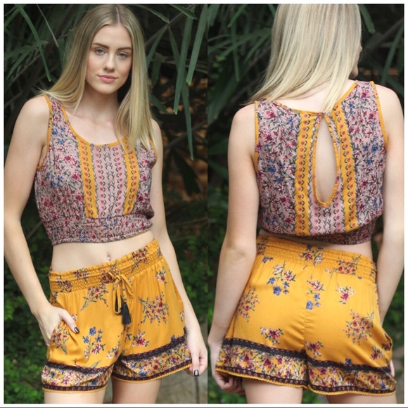 Boutique Pants - SMOCK STRETCH WAISTBAND W/ POCKETS & MARIGOLD COLOR SHORTS